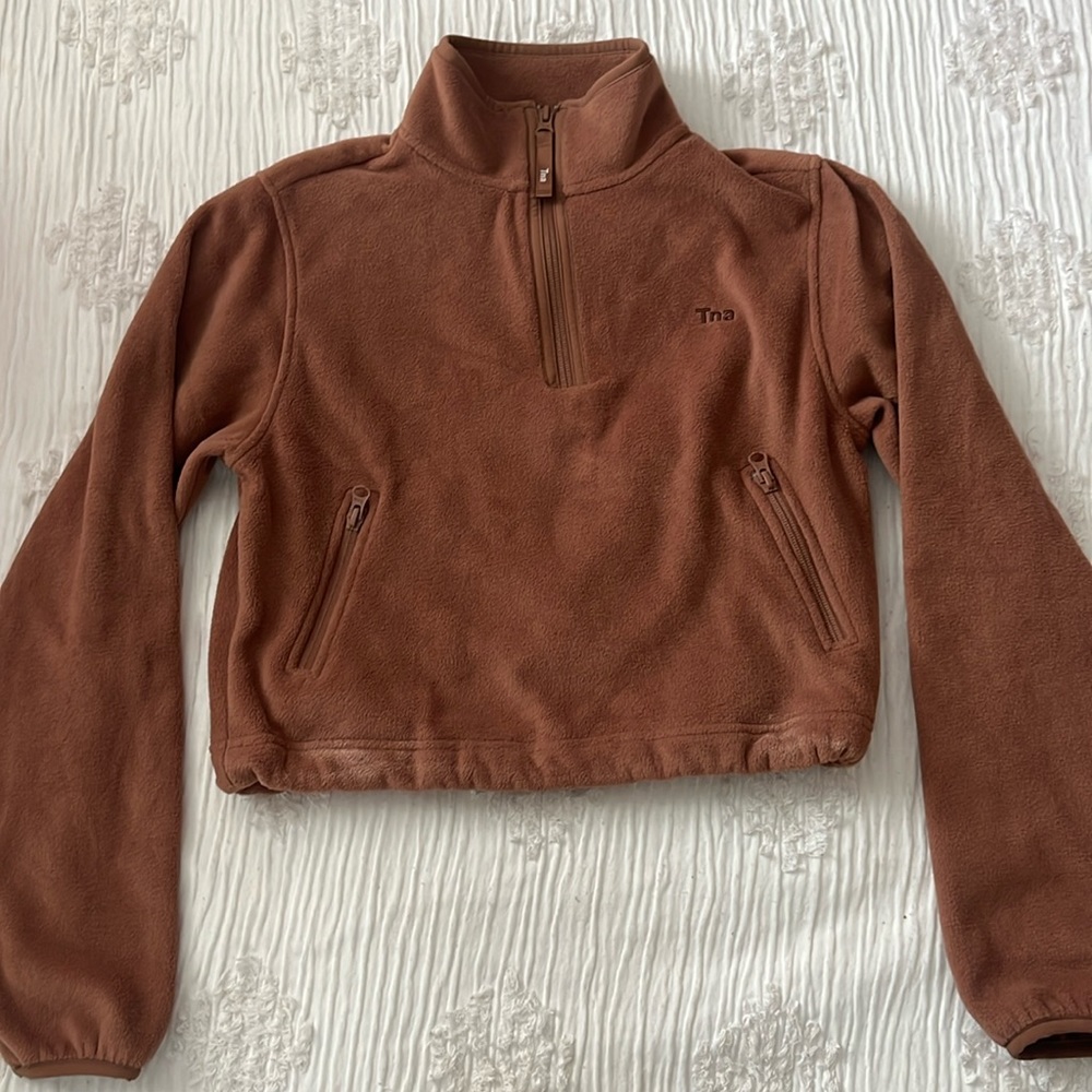 TNA Quarter Zip
